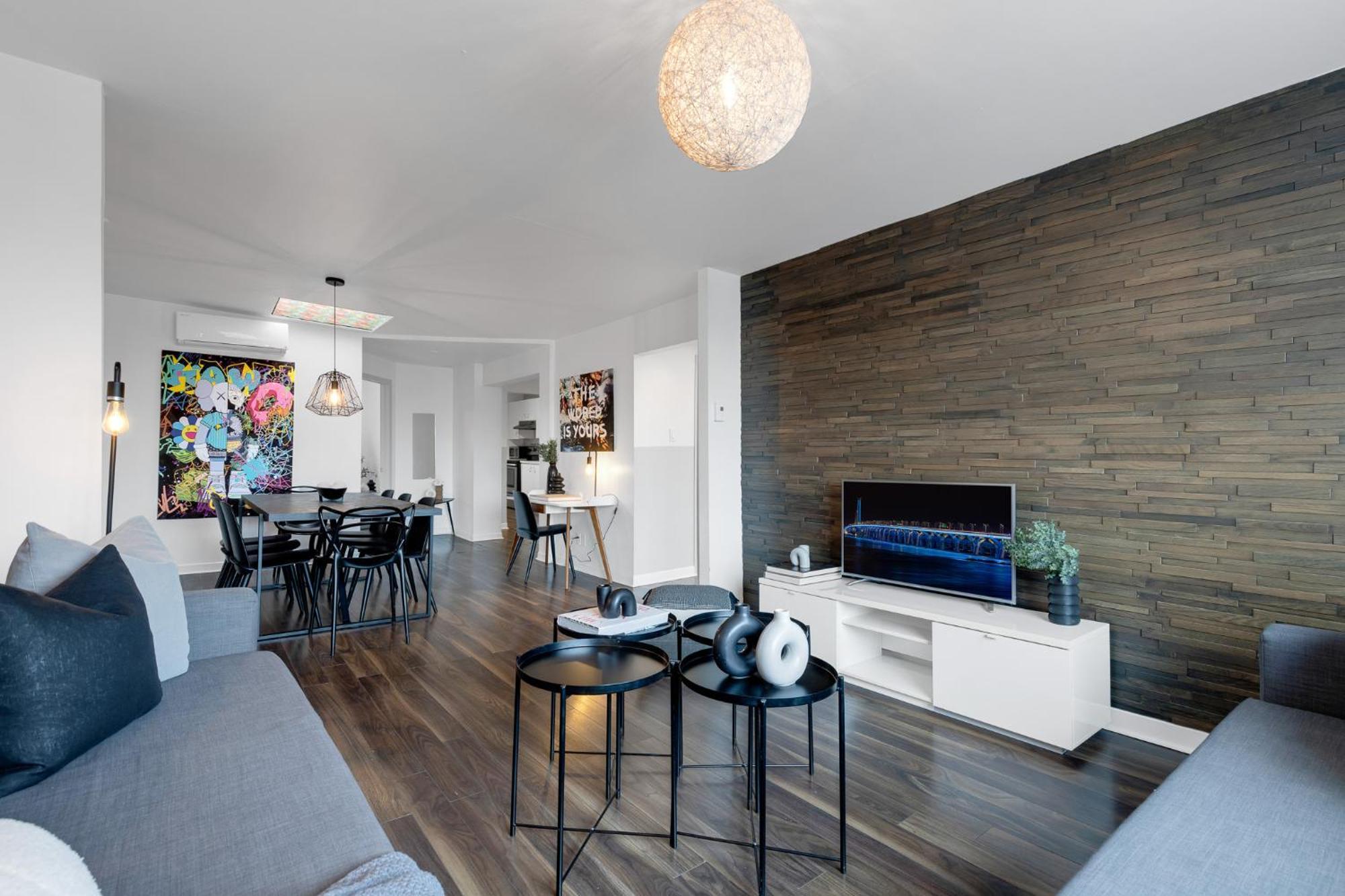 Liv Mtl Soho Aparthotel มอนทรีอัล ภายนอก รูปภาพ
