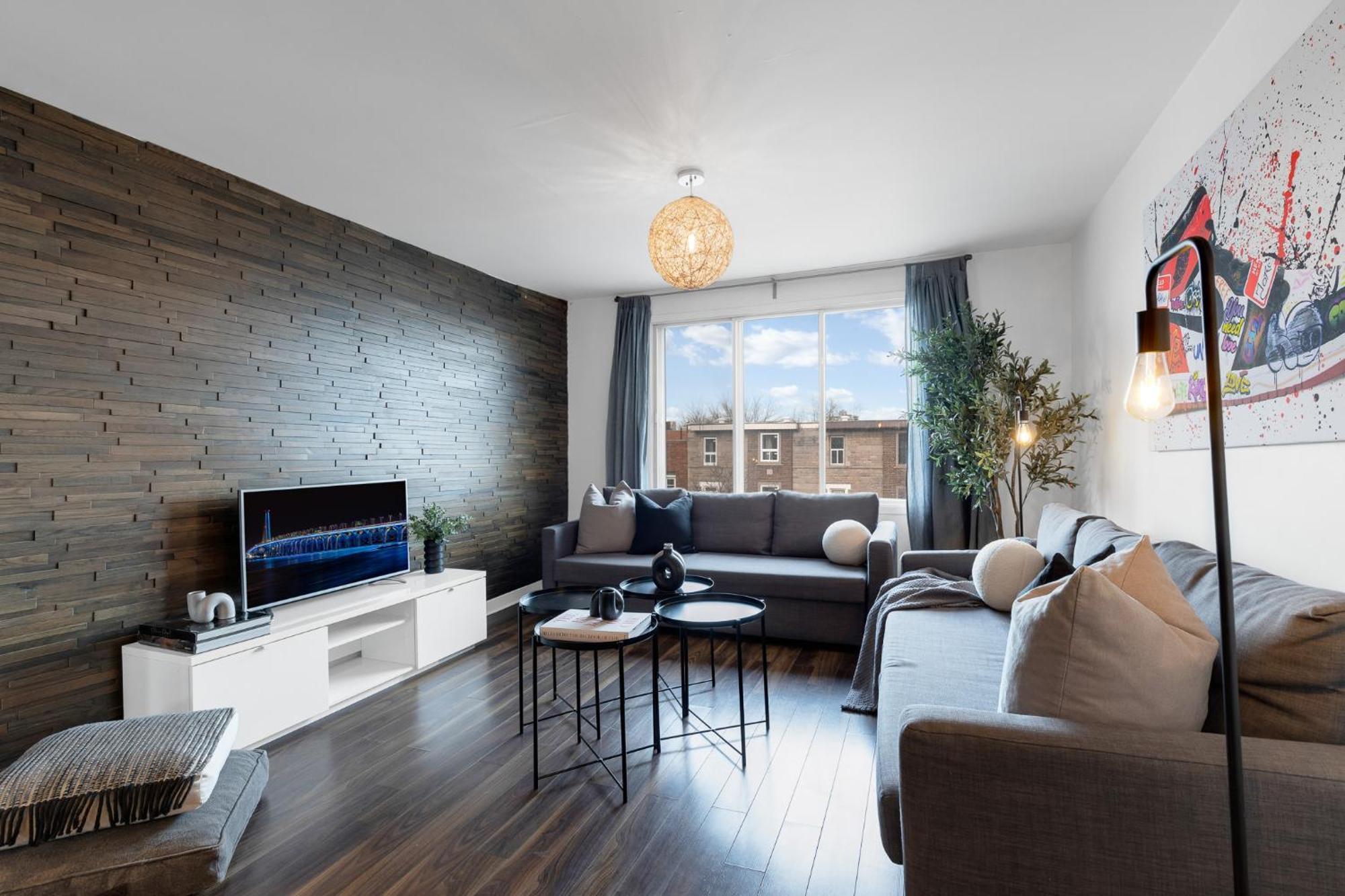 Liv Mtl Soho Aparthotel มอนทรีอัล ภายนอก รูปภาพ