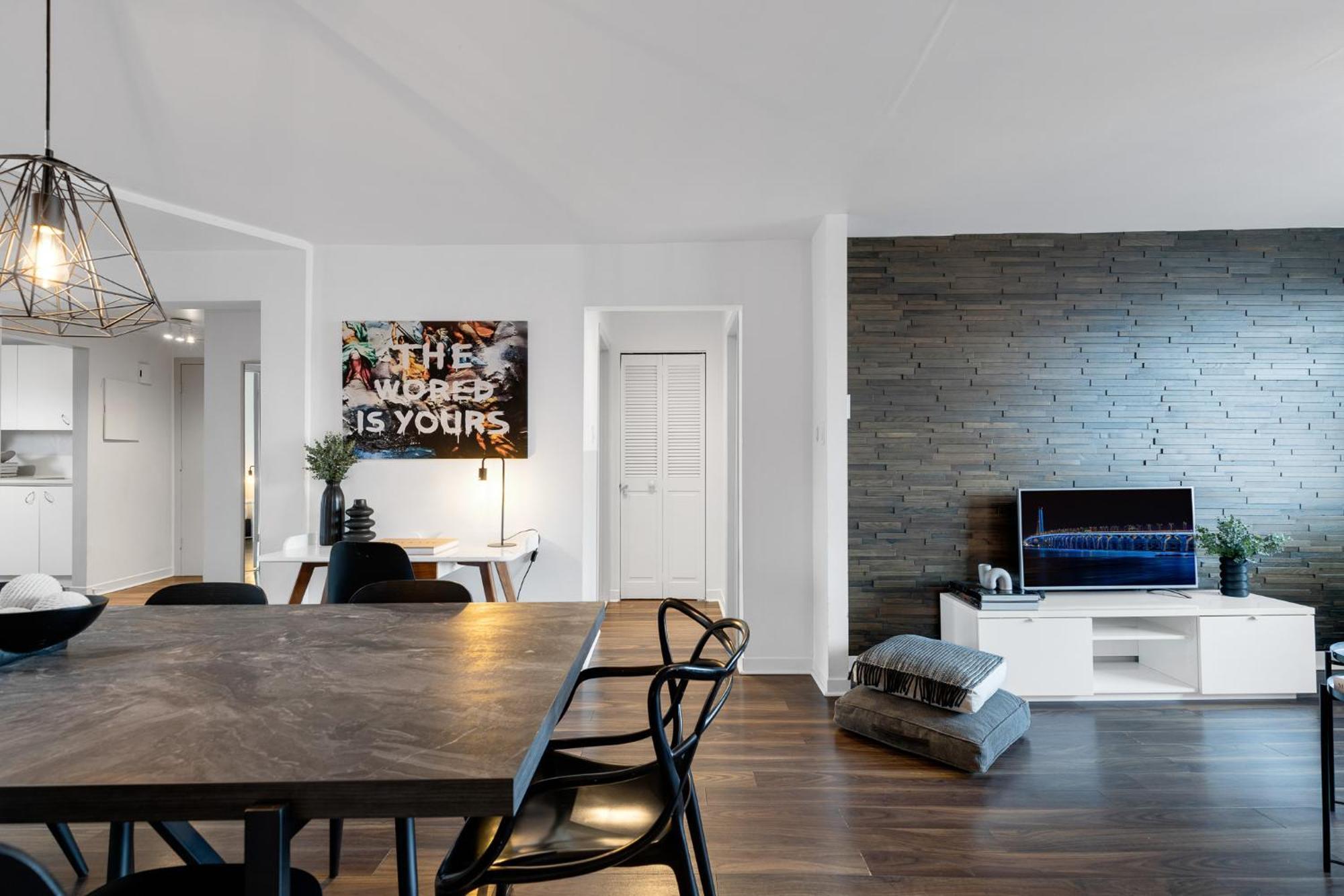 Liv Mtl Soho Aparthotel มอนทรีอัล ภายนอก รูปภาพ