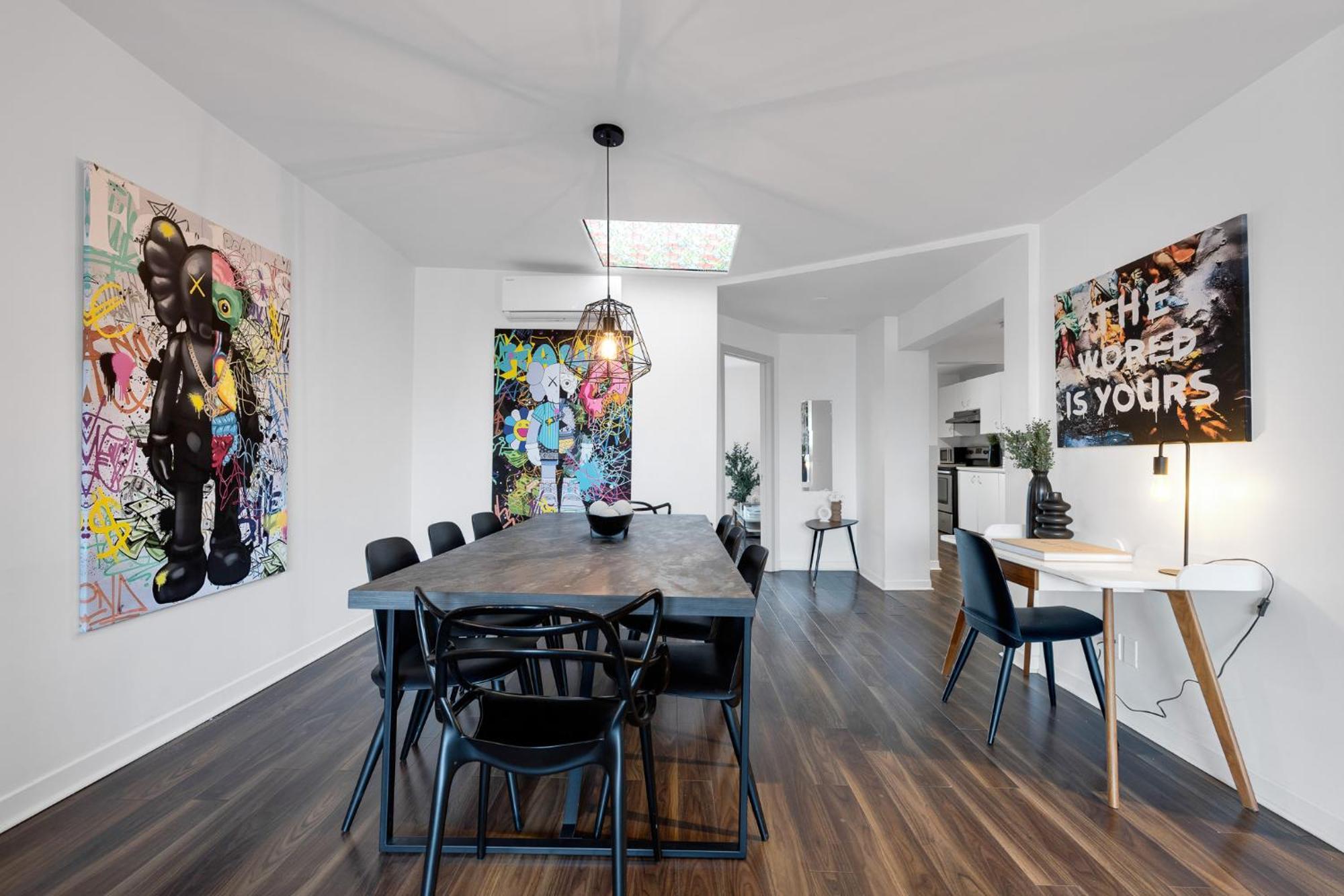 Liv Mtl Soho Aparthotel มอนทรีอัล ภายนอก รูปภาพ